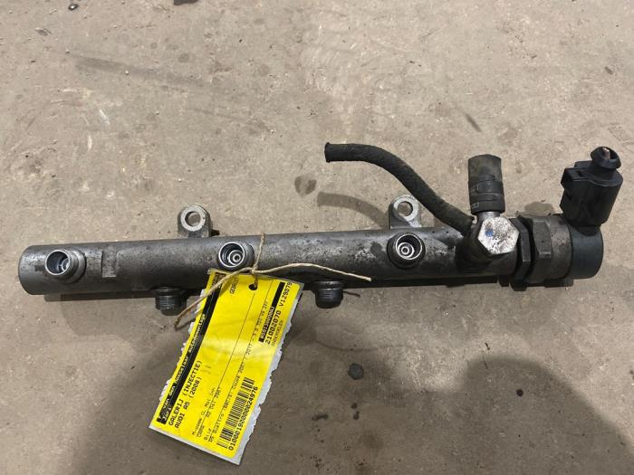 Gebruikte Verstuiver brug Audi A5 Quattro (B8C/S) 3.0 TDI V6 24V Prijs € 25,00 Margeregeling aangeboden door F. van den Mosselaar autodemontage