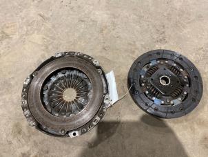 Gebruikte Koppelingsset (compleet) Seat Ibiza IV (6J5) 1.4 16V Prijs € 50,00 Margeregeling aangeboden door F. van den Mosselaar autodemontage