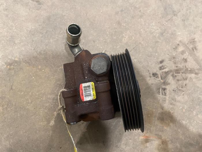 Gebruikte Servopomp Ford Ka I 1.3i Prijs € 25,00 Margeregeling aangeboden door F. van den Mosselaar autodemontage