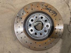 Gebruikte Remschijf voor Audi S3 Limousine (8VM/8VS) 2.0 TFSI 16V Prijs € 50,00 Margeregeling aangeboden door F. van den Mosselaar autodemontage