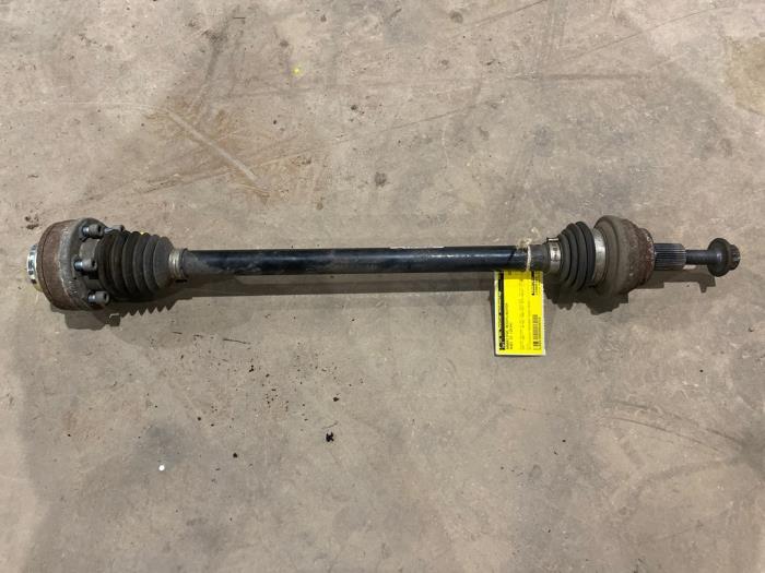 Gebruikte Aandrijfas rechts-achter Audi S3 Limousine (8VM/8VS) 2.0 TFSI 16V Prijs € 50,00 Margeregeling aangeboden door F. van den Mosselaar autodemontage