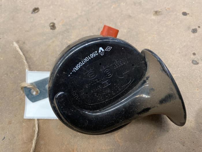 Claxon van een Renault Grand Scénic IV (RFAR) 1.3 TCE 140 16V 2018