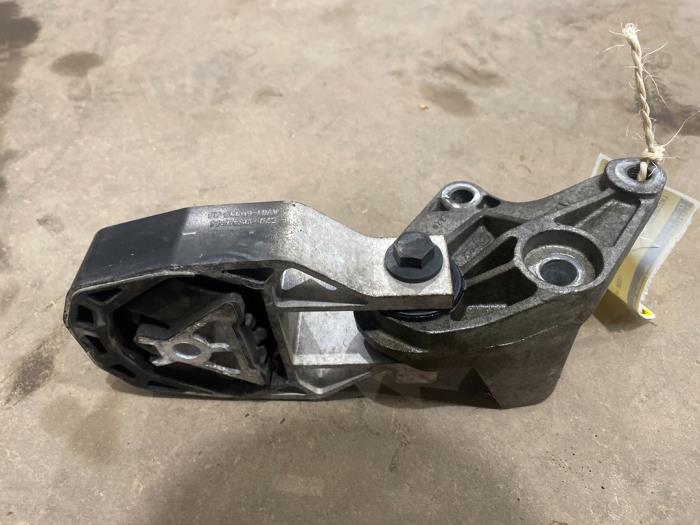 Gebruikte Motorrubber Ford Focus 3 1.6 Ti-VCT 16V 105 Prijs € 15,00 Margeregeling aangeboden door F. van den Mosselaar autodemontage