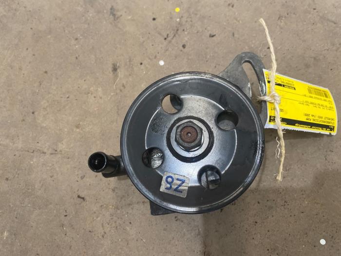 Gebruikte Pomp Servo Chevrolet Aveo (250) 1.2 16V Prijs € 25,00 Margeregeling aangeboden door F. van den Mosselaar autodemontage