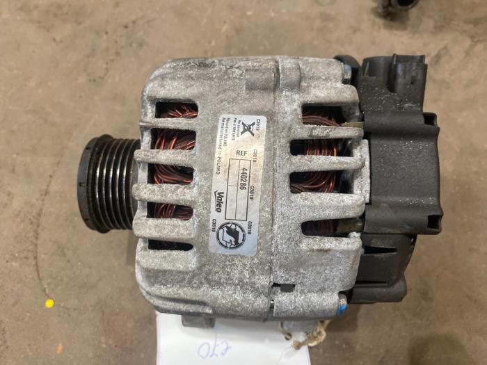 Gebruikte Dynamo Peugeot Partner (GC/GF/GG/GJ/GK) 1.6 HDI 75 Phase 1 Prijs € 50,00 Margeregeling aangeboden door F. van den Mosselaar autodemontage