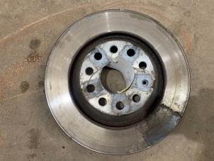 Gebruikte Remschijf achter Audi RS 3 Limousine (8VS/8VM) 2.5 TFSI 20V Quattro Prijs € 25,00 Margeregeling aangeboden door F. van den Mosselaar autodemontage