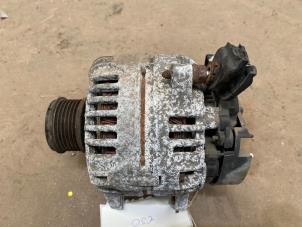 Gebruikte Dynamo Renault Clio III (BR/CR) 1.5 dCi 70 Prijs € 50,00 Margeregeling aangeboden door F. van den Mosselaar autodemontage