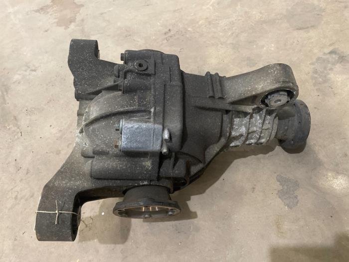 Gebruikte Differentieel achter Volkswagen Touareg (7LA/7L6) 5.0 TDI V10 Prijs € 100,00 Margeregeling aangeboden door F. van den Mosselaar autodemontage