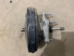 Gebruikte Rembekrachtiger Nissan Micra (K12) 1.5 dCi 85 Prijs € 35,00 Margeregeling aangeboden door F. van den Mosselaar autodemontage