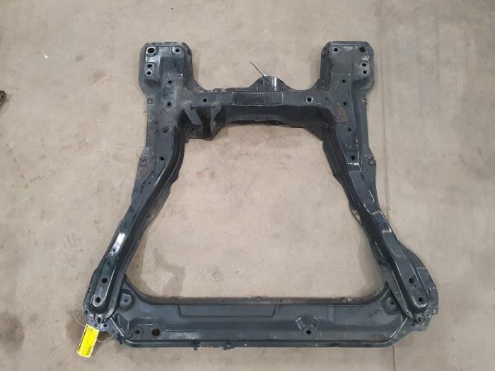 Gebruikte Subframe Peugeot Expert (G9) 1.6 HDi 90 Prijs € 75,00 Margeregeling aangeboden door F. van den Mosselaar autodemontage