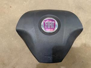 Gebruikte Airbag links (Stuur) Fiat Grande Punto (199) 1.4 Prijs € 25,00 Margeregeling aangeboden door F. van den Mosselaar autodemontage