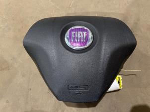 Gebruikte Airbag links (Stuur) Fiat Grande Punto (199) 1.2 Prijs € 25,00 Margeregeling aangeboden door F. van den Mosselaar autodemontage