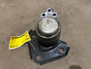 Gebruikte Motorrubber Ford Fiesta 5 (JD/JH) 1.3 Prijs € 15,00 Margeregeling aangeboden door F. van den Mosselaar autodemontage