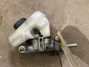 Gebruikte Hoofdremcilinder Opel Corsa C (F08/68) 1.0 12V Prijs € 12,50 Margeregeling aangeboden door F. van den Mosselaar autodemontage