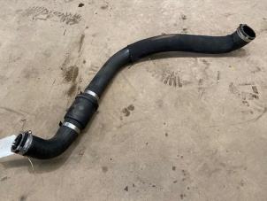 Intercooler Slang van een Ford Transit Custom 2.2 TDCi 16V 2016