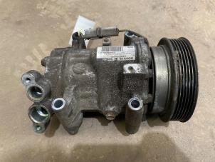 Gebruikte Pomp Airco Renault Twingo II (CN) 1.5 dCi 90 FAP Prijs € 75,00 Margeregeling aangeboden door F. van den Mosselaar autodemontage