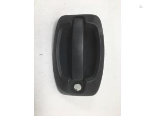 Gebruikte Greep achterdeur Bus-Bestel Citroen Jumper (U9) 2.2 HDi 100 Prijs € 15,00 Margeregeling aangeboden door F. van den Mosselaar autodemontage