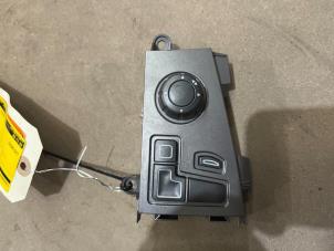 Gebruikte Stoelverstellings Schakelaar BMW 7 serie (E65/E66/E67) 735i,Li 3.6 V8 32V Prijs € 20,00 Margeregeling aangeboden door F. van den Mosselaar autodemontage