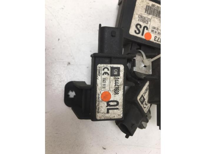 Computer Diversen van een Opel Vectra C 1.8 16V 2002