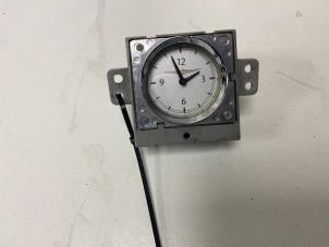 Gebruikte Uurwerk Chrysler 300 C 3.0 CRD V6 24V Prijs € 13,50 Margeregeling aangeboden door F. van den Mosselaar autodemontage