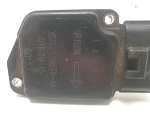 Gebruikte Luchthoeveelheidsmeter Ford Mondeo III Wagon 2.0 TDCi 130 16V Prijs € 19,50 Margeregeling aangeboden door F. van den Mosselaar autodemontage