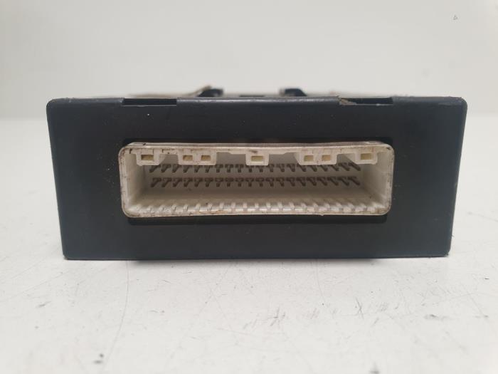 Gebruikte Computer Diversen Nissan Qashqai (J10) 2.0 16V Prijs € 15,00 Margeregeling aangeboden door F. van den Mosselaar autodemontage