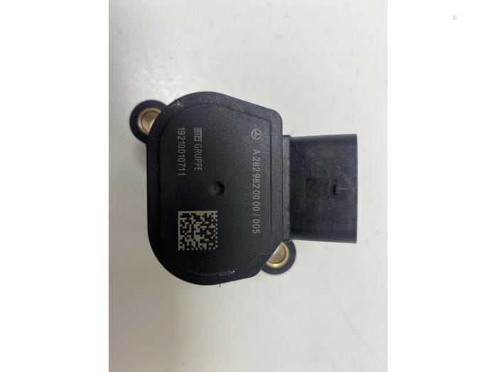 Magneetkoppeling waterpomp van een Mercedes-Benz A (177.0) 1.3 A-180 Turbo 16V 2019