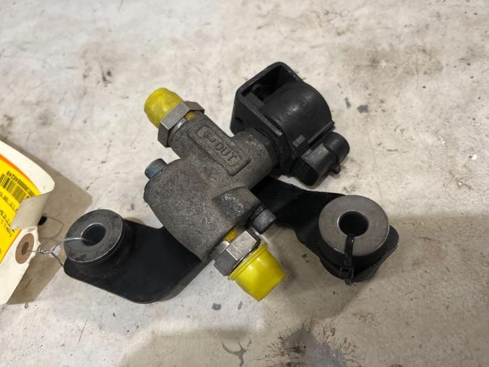Gebruikte Druksensor Mercedes Sprinter 3,5t (906.63) 316 NGT Prijs € 25,00 Margeregeling aangeboden door F. van den Mosselaar autodemontage
