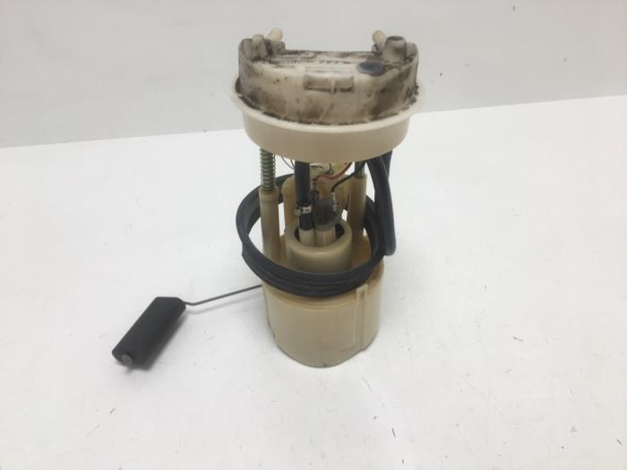 Gebruikte Tank element Pomp Fiat Punto I (176) 60 1.2 i.e. Selecta Prijs € 15,00 Margeregeling aangeboden door F. van den Mosselaar autodemontage