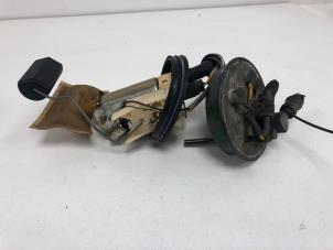 Gebruikte Tank element Pomp Hyundai Accent II/Excel II/Pony 1.3i 12V Hatchback Prijs € 15,00 Margeregeling aangeboden door F. van den Mosselaar autodemontage