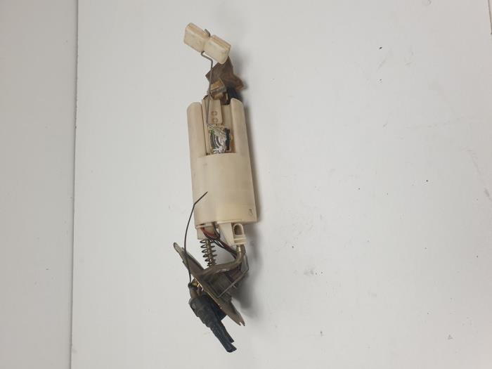 Gebruikte Tank element Pomp Chevrolet Nubira (J100) 1.6 16V Prijs € 25,00 Margeregeling aangeboden door F. van den Mosselaar autodemontage
