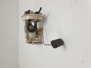 Gebruikte Tank element Pomp Renault Twingo (C06) 1.2 SPi Phase I Prijs € 25,00 Margeregeling aangeboden door F. van den Mosselaar autodemontage