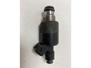 Gebruikte Injector (benzine injectie) Opel Corsa B (73/78/79) 1.4 Joy,Sport,GLS 16V Ecotec Prijs € 10,00 Margeregeling aangeboden door F. van den Mosselaar autodemontage