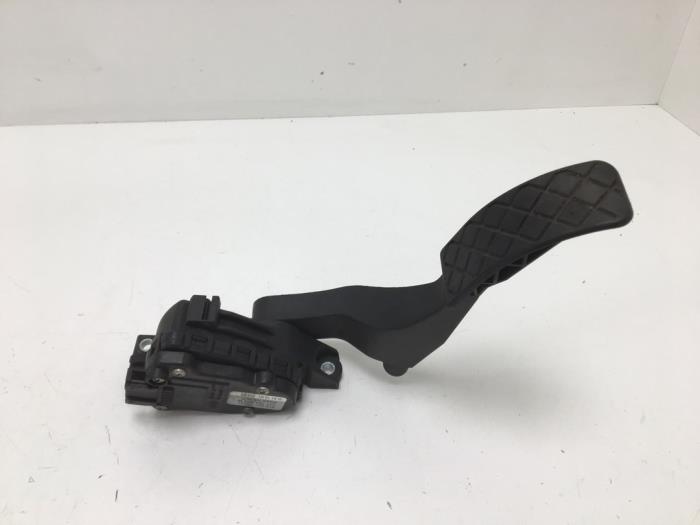Gebruikte Gaspedaalpositie Sensor Seat Toledo (1M2) 1.9 TDI 110 Prijs € 25,00 Margeregeling aangeboden door F. van den Mosselaar autodemontage
