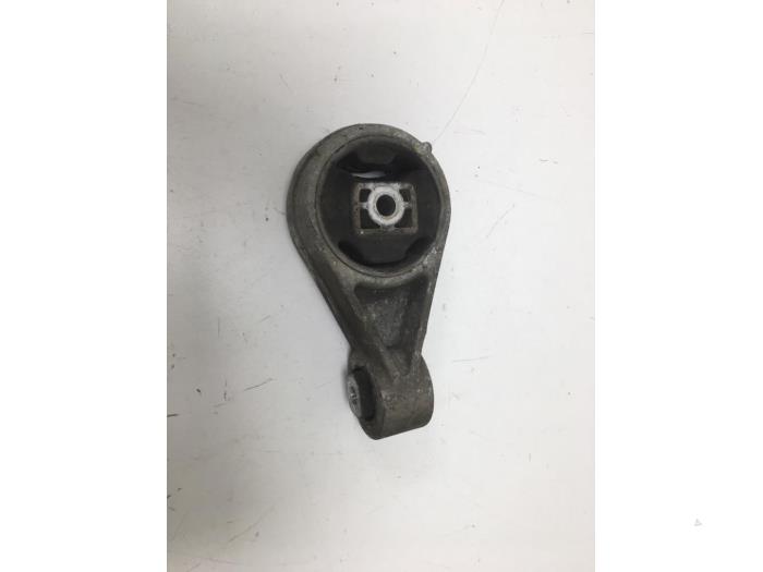 Gebruikte Motorrubber Ford Focus 1 Wagon 1.6 16V Prijs € 10,00 Margeregeling aangeboden door F. van den Mosselaar autodemontage