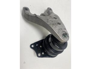 Gebruikte Motorsteun Volkswagen Polo IV (9N1/2/3) 1.4 TDI 70 Prijs € 15,00 Margeregeling aangeboden door F. van den Mosselaar autodemontage