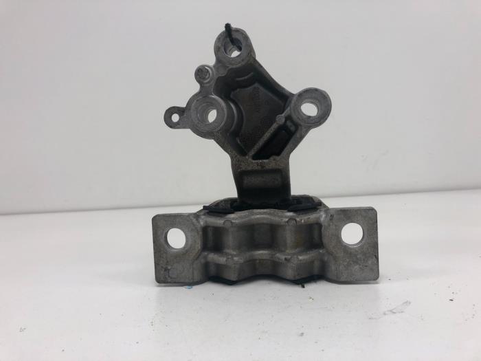 Gebruikte Motorrubber Renault Twingo II (CN) 1.2 16V Prijs € 15,00 Margeregeling aangeboden door F. van den Mosselaar autodemontage