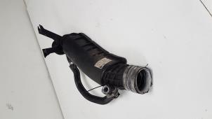 Gebruikte Turboslang Mercedes C (W203) 1.8 C-180K 16V Prijs € 35,00 Margeregeling aangeboden door F. van den Mosselaar autodemontage