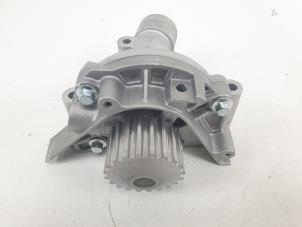 Gebruikte Waterpomp Citroen Jumpy (U64) 2.0i 16V Prijs € 35,00 Margeregeling aangeboden door F. van den Mosselaar autodemontage