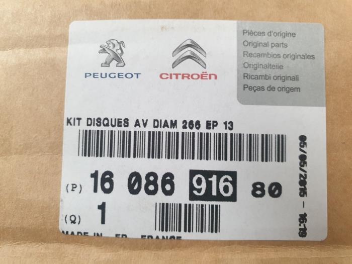 Remschijf voor van een Citroën C2 (JM) 1.4 HDI 2009