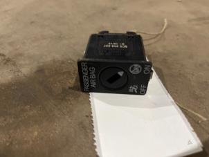 Gebruikte Airbag schakelaar Volkswagen Golf VII (AUA) 1.4 TSI 16V Prijs € 10,00 Margeregeling aangeboden door F. van den Mosselaar autodemontage