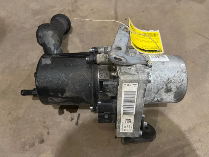 Gebruikte Servopomp Citroen C4 Berline (NC) 1.6 Hdi 90 Prijs € 125,00 Margeregeling aangeboden door F. van den Mosselaar autodemontage