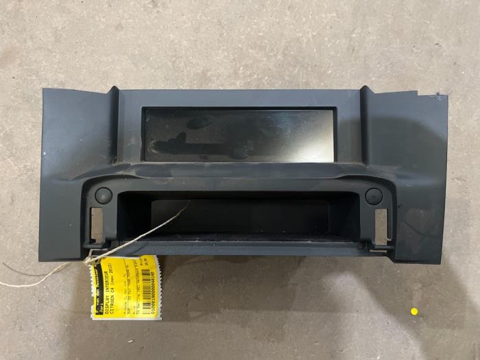 Gebruikte Display Interieur Citroen C4 Berline (NC) 1.6 Hdi 90 Prijs € 25,00 Margeregeling aangeboden door F. van den Mosselaar autodemontage