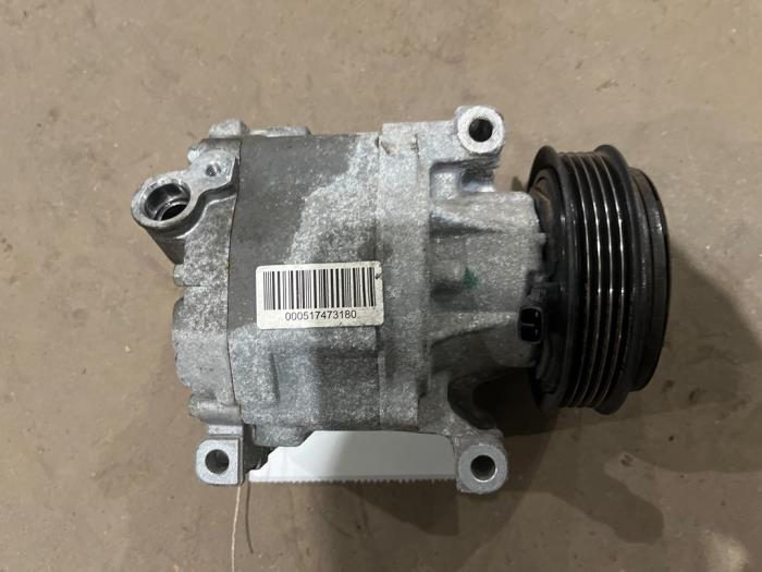 Gebruikte Pomp Airco Fiat Panda (169) 1.2 Fire Prijs € 75,00 Margeregeling aangeboden door F. van den Mosselaar autodemontage