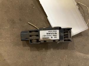 Gebruikte Airbag Sensor Nissan Note (E11) 1.6 16V Prijs € 12,50 Margeregeling aangeboden door F. van den Mosselaar autodemontage