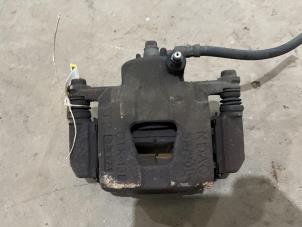 Gebruikte Remklauw (Tang) links-voor Chevrolet Aveo (250) 1.4 16V LS Prijs € 25,00 Margeregeling aangeboden door F. van den Mosselaar autodemontage