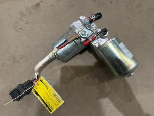 Gebruikte Rembooster Toyota Corolla Touring Sport (E21/EH1) 1.8 16V Hybrid Prijs € 50,00 Margeregeling aangeboden door F. van den Mosselaar autodemontage