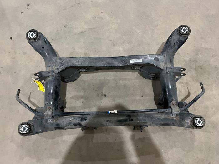 Gebruikte Subframe Alfa Romeo Giulia (952) 2.2d 136 16V Prijs € 125,00 Margeregeling aangeboden door F. van den Mosselaar autodemontage