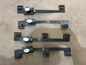 Gebruikte PDC Sensor Set Alfa Romeo Giulia (952) 2.2d 136 16V Prijs € 75,00 Margeregeling aangeboden door F. van den Mosselaar autodemontage