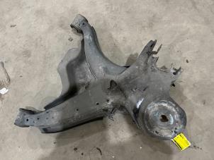 Gebruikte Triangel rechts-achter Mercedes Vito (447.6) 1.6 111 CDI 16V Prijs € 70,00 Margeregeling aangeboden door F. van den Mosselaar autodemontage